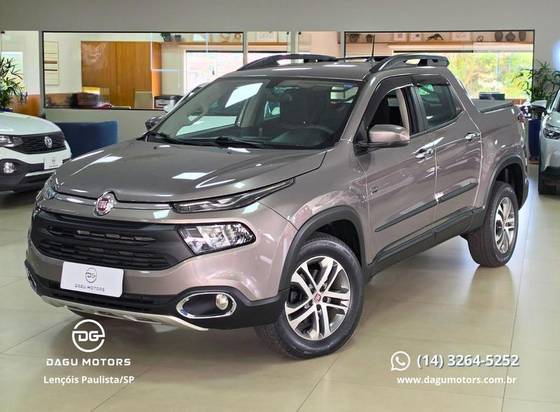 FIAT TORO 2.0 16V TURBO DIESEL FREEDOM 4WD AT9 FIAT TORO 2.0 16V TURBO DIESEL FREEDOM 4WD AT9